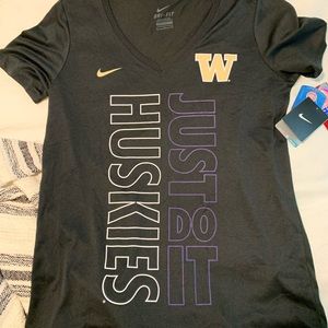 Nike dri-fit Washington Huskies v-neck